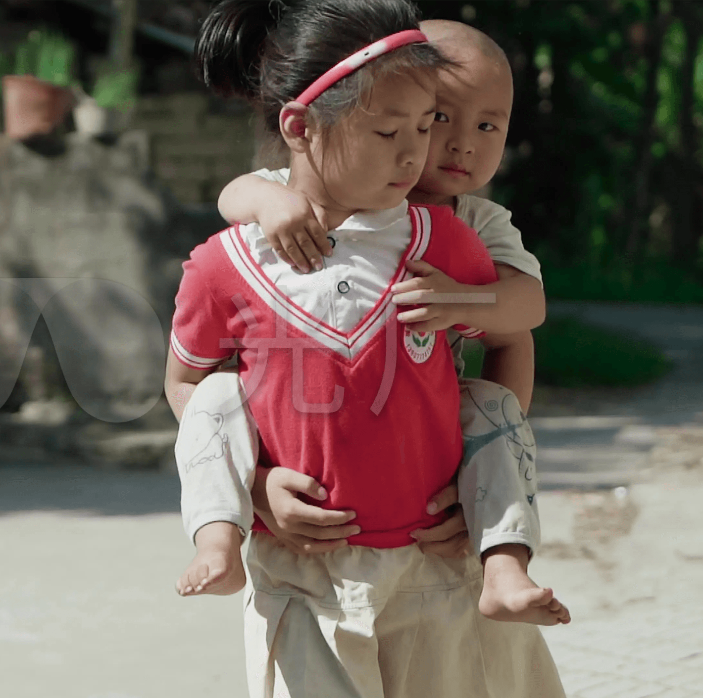 图书馆里的午后阳光